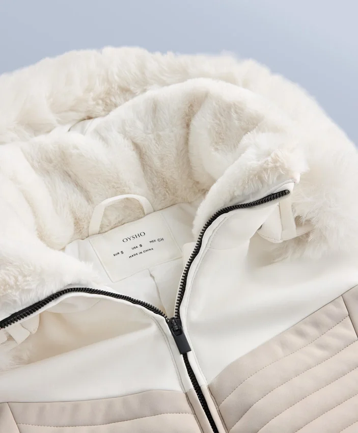 Casaco acolchoado de esqui Primaloft® com corte super justo e blocos de cor, resistente à água Casaco acolchoado de esqui Primaloft® com corte super justo e blocos de cor, resistente à água