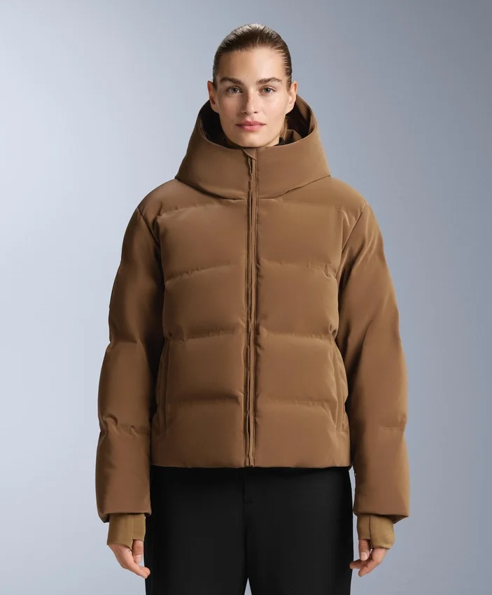 Casaco acolchoado em cetim 80% penas e 20% penugem Minardi Piume Ski resistente à água Casaco acolchoado em cetim 80% penas e 20% penugem Minardi Piume Ski resistente à água