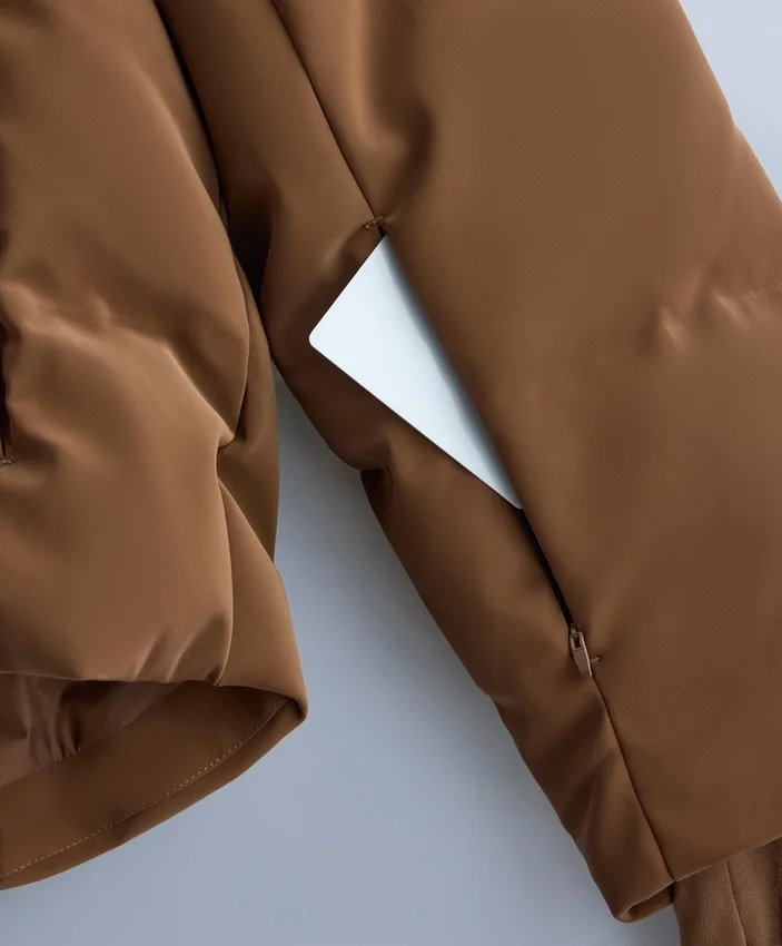 Casaco acolchoado em cetim 80% penas e 20% penugem Minardi Piume Ski resistente à água Casaco acolchoado em cetim 80% penas e 20% penugem Minardi Piume Ski resistente à água