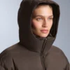 Casaco acolchoado leve com enchimento 80% de penas e 20% de Minardi Piume Ski resistente à água