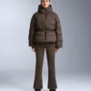 Casaco acolchoado leve com enchimento 80% de penas e 20% de Minardi Piume Ski resistente à água