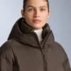 Casaco acolchoado leve com enchimento 80% de penas e 20% de Minardi Piume Ski resistente à água