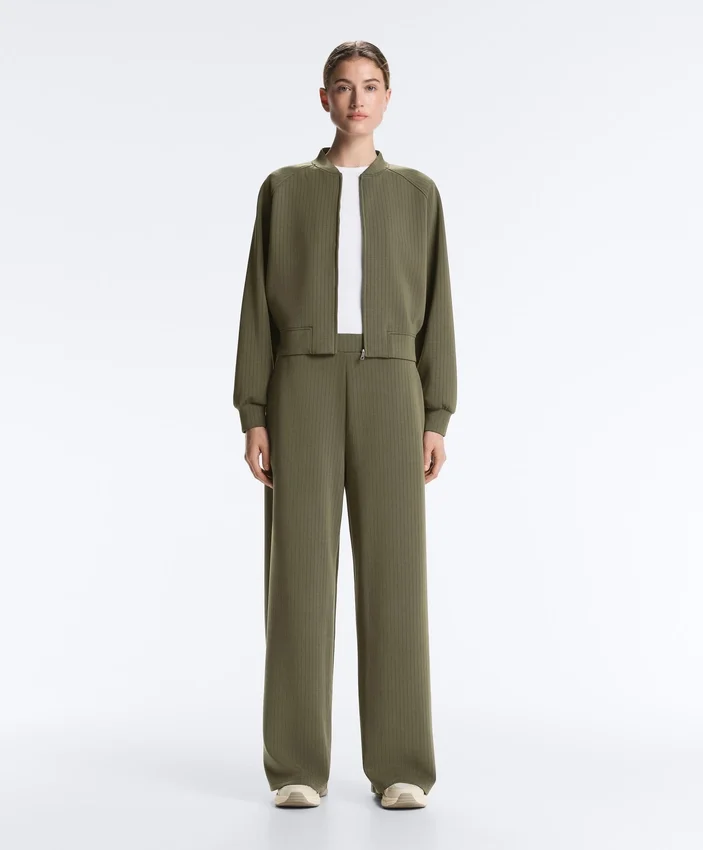 Casaco bomber às riscas com modal Soft Touch Casaco bomber às riscas com modal Soft Touch