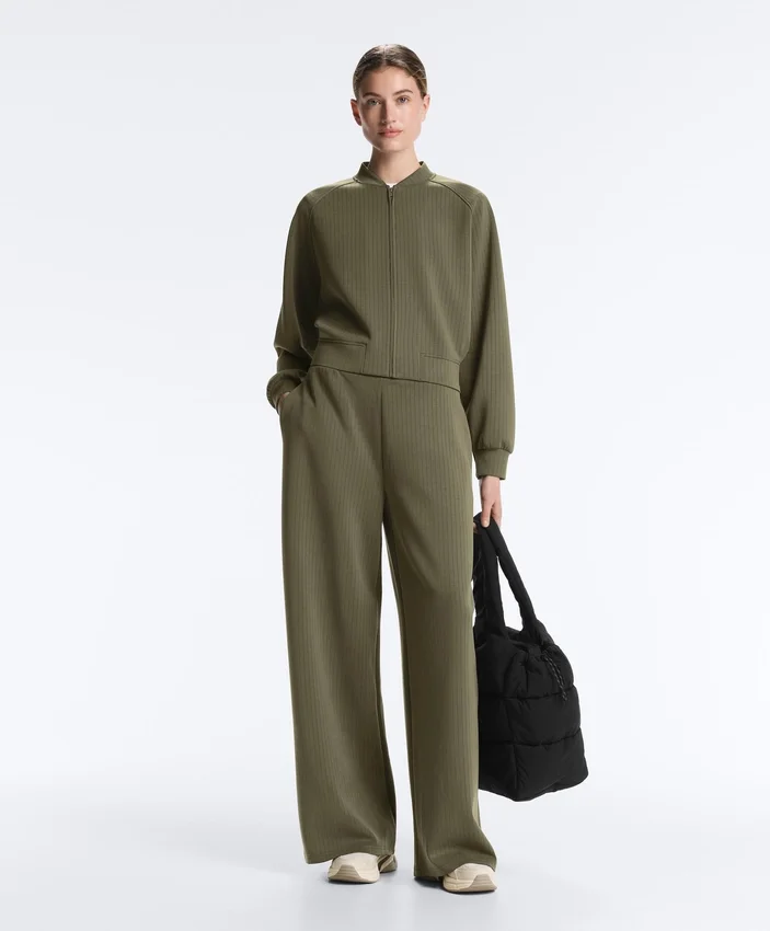 Casaco bomber às riscas com modal Soft Touch Casaco bomber às riscas com modal Soft Touch