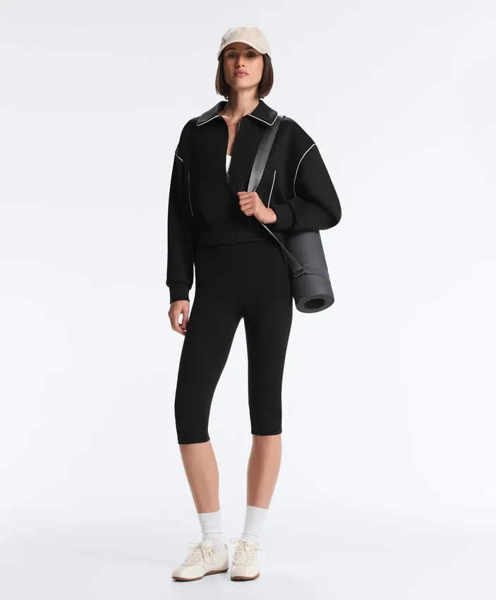 Casaco com debrum efeito neoprene Casaco com debrum efeito neoprene