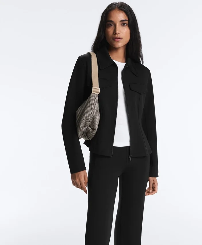 Casaco com peplum com efeito neoprene e canelado Casaco com peplum com efeito neoprene e canelado