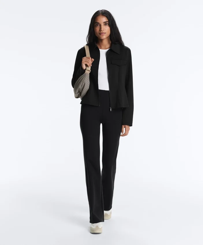 Casaco com peplum com efeito neoprene e canelado Casaco com peplum com efeito neoprene e canelado