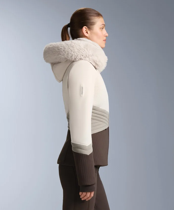 Casaco de esqui Primaloft® com blocos de cor, superajustado e resistente à água Casaco de esqui Primaloft® com blocos de cor, superajustado e resistente à água