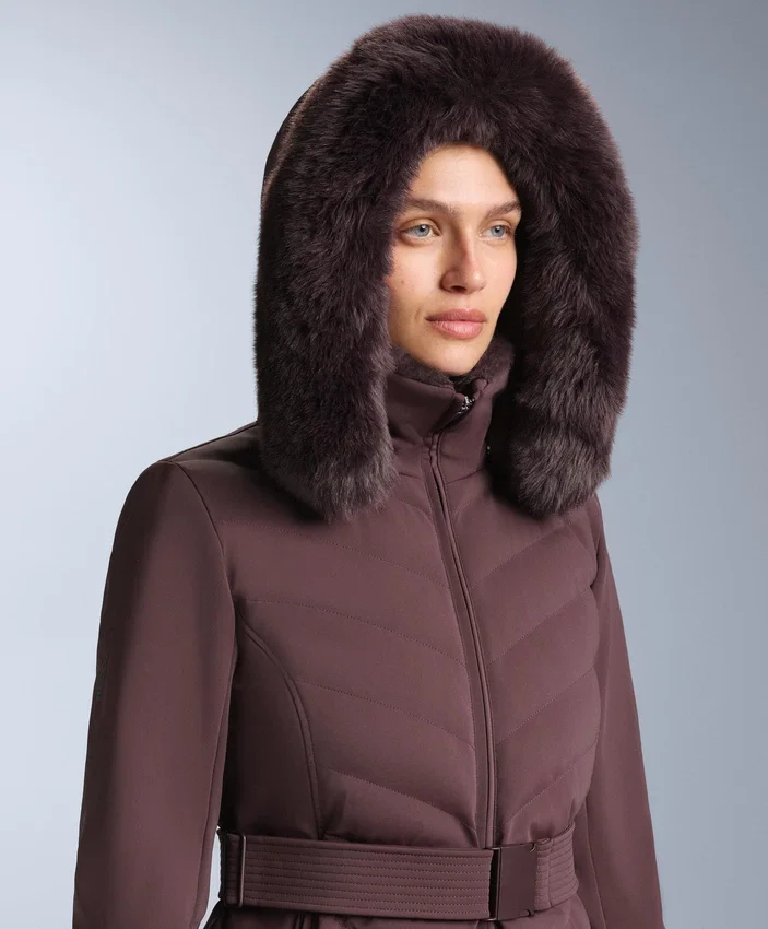 Casaco de esqui Primaloft® resistente à água e com corte justo Casaco de esqui Primaloft® resistente à água e com corte justo