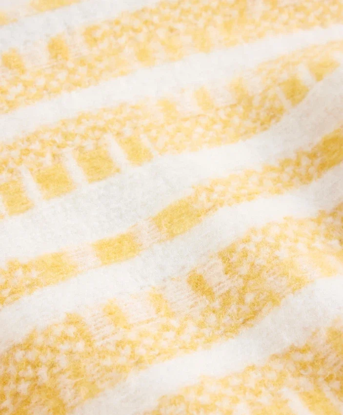 Casaco de malha jacquard às riscas Casaco de malha jacquard às riscas