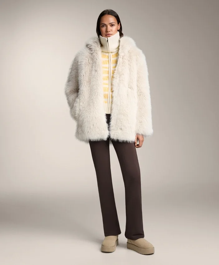 Casaco de malha jacquard às riscas Casaco de malha jacquard às riscas