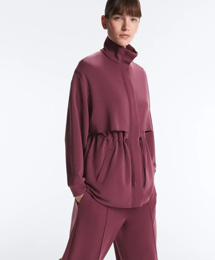 Casaco longo de Soft Touch com modal e bolsos Casaco longo de Soft Touch com modal e bolsos