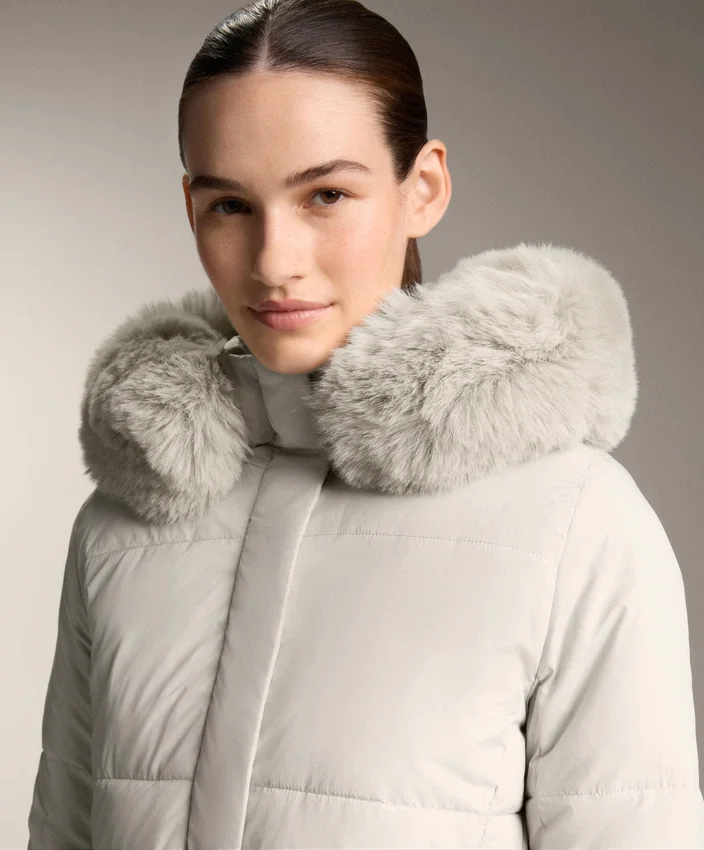 Casaco Midi Acolchoado Primaloft® Repelente à Água Casaco Midi Acolchoado Primaloft® Repelente à Água