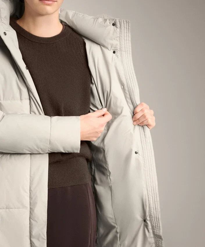Casaco Midi Acolchoado Primaloft® Repelente à Água Casaco Midi Acolchoado Primaloft® Repelente à Água