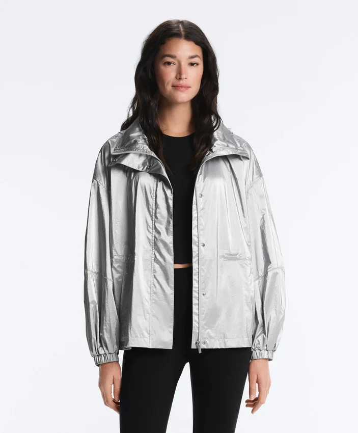 Casaco repelente de água com efeito metálico Casaco repelente de água com efeito metálico