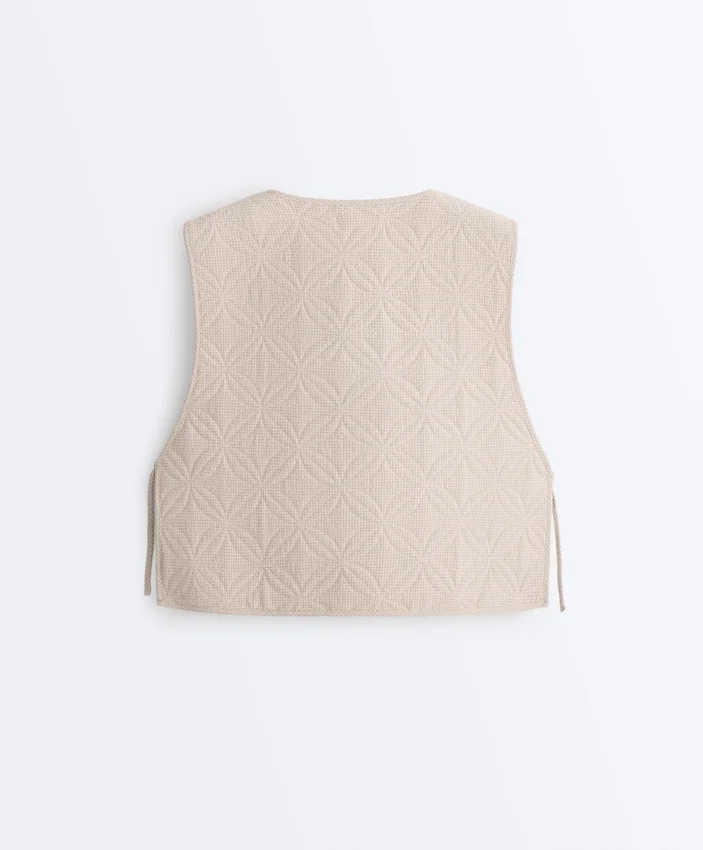 Colete acolchoado com padrão xadrez floral Colete acolchoado com padrão xadrez floral