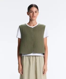 Colete fino acolchoado em nylon Colete fino acolchoado em nylon