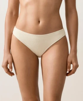 Cueca clássica de biquíni com efeito amarrotado