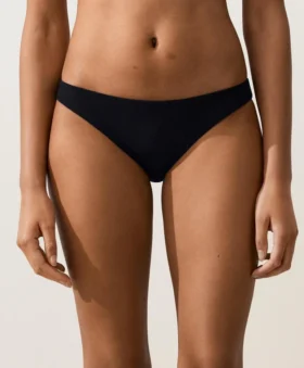 Cueca clássica de biquíni em piqué