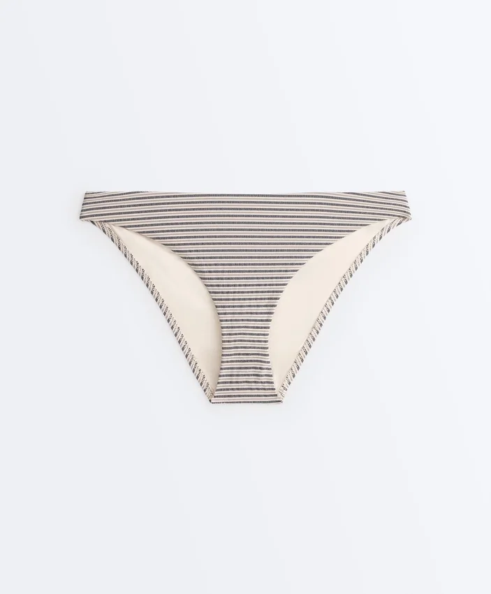 Cueca clássica de biquíni às riscas Cueca clássica de biquíni às riscas