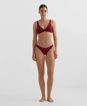 Cueca de biquíni brasileiro com corte em U em jacquard de mini xadrez