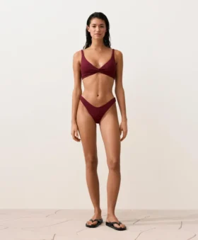 Cueca de biquíni brasileiro com corte em U em jacquard de mini xadrez