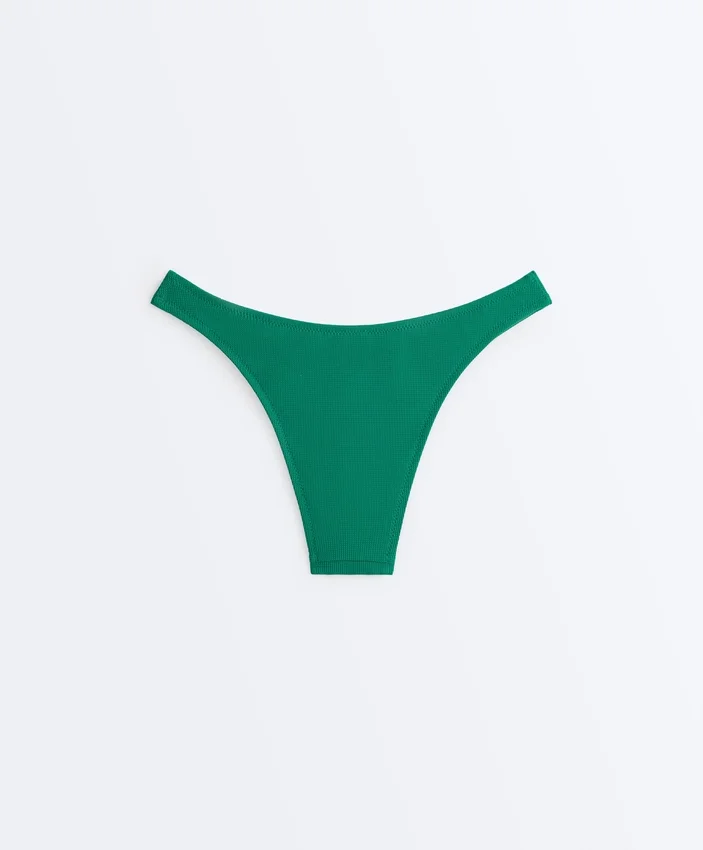 Cueca de biquíni com corte em U e cobertura média em piqué Cueca de biquíni com corte em U e cobertura média em piqué