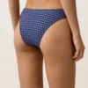 Cueca de biquíni com corte em U e cobertura média em xadrez Cueca de biquíni com corte em U e cobertura média em xadrez