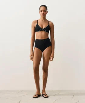 Cueca de biquíni de cintura alta modeladora