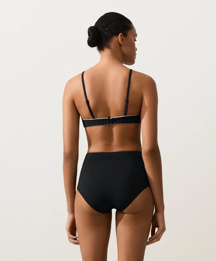 Cueca de biquíni de cintura alta modeladora Cueca de biquíni de cintura alta modeladora