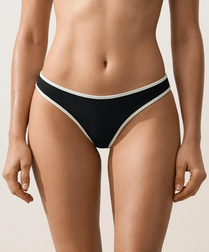 Cueca de fio dental com corte em U e acabamento contrastante Cueca de fio dental com corte em U e acabamento contrastante