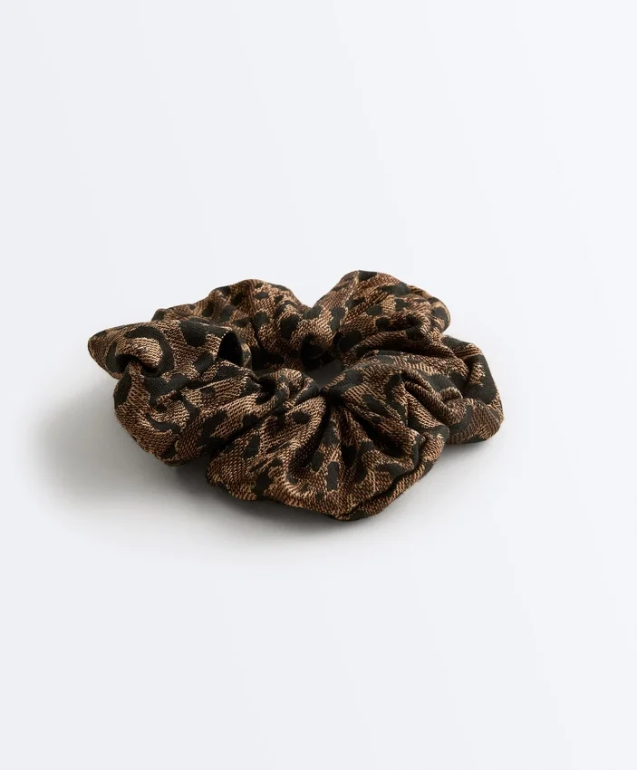 Elásticos de cabelo grandes em jacquard com padrão de leopardo Elásticos de cabelo grandes em jacquard com padrão de leopardo