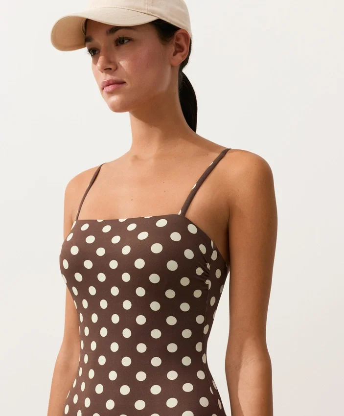 Fato de banho bandeau em piqué com bolinhas Fato de banho bandeau em piqué com bolinhas