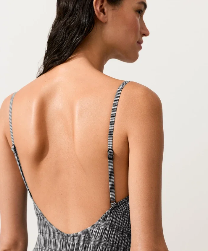 Fato de banho bandeau em tecido smock xadrez Fato de banho bandeau em tecido smock xadrez