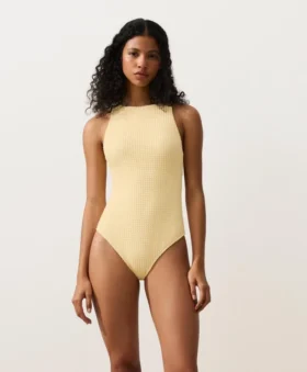 Fato de banho com decote halter em croché com textura bolha Fato de banho com decote halter em croché com textura bolha
