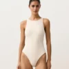 Fato de banho com decote halter em croché com textura bolha Fato de banho com decote halter em croché com textura bolha