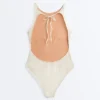 Fato de banho com decote halter em croché com textura bolha Fato de banho com decote halter em croché com textura bolha
