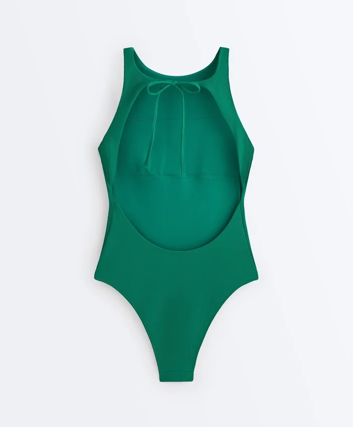 Fato de banho halter em piqué Fato de banho halter em piqué