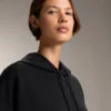 Hoodie com capuz de corte largo em modal escovado Hoodie com capuz de corte largo em modal escovado