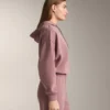 Hoodie com capuz de corte largo em modal escovado Hoodie com capuz de corte largo em modal escovado