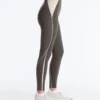 Leggings até ao tornozelo com cintura alta, Compressive, refletoras e Core Control Leggings até ao tornozelo com cintura alta, Compressive, refletoras e Core Control