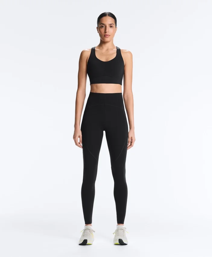 Sutiã Compressive com suporte médio e copas Sutiã Compressive com suporte médio e copas