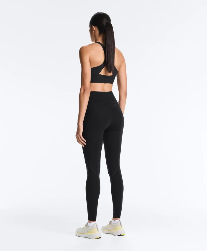 Sutiã Compressive com suporte médio e copas Sutiã Compressive com suporte médio e copas