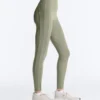 Leggings Comfortlux de cintura alta com cano até ao tornozelo Leggings Comfortlux de cintura alta com cano até ao tornozelo