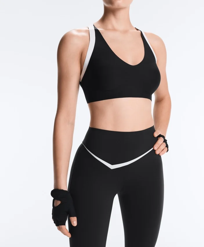 Leggings de cintura alta até ao tornozelo Perfect-Adapt com detalhes contrastantes Leggings de cintura alta até ao tornozelo Perfect-Adapt com detalhes contrastantes