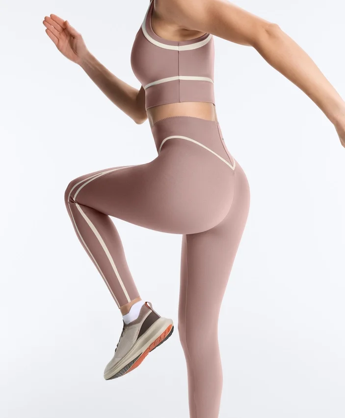 Leggings de cintura alta, Compressive, com Core Control e comprimento até ao tornozelo, com detalhes contrastantes Leggings de cintura alta, Compressive, com Core Control e comprimento até ao tornozelo, com detalhes contrastantes