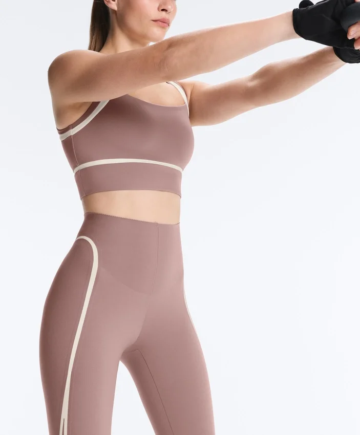 Leggings de cintura alta, Compressive, com Core Control e comprimento até ao tornozelo, com detalhes contrastantes Leggings de cintura alta, Compressive, com Core Control e comprimento até ao tornozelo, com detalhes contrastantes