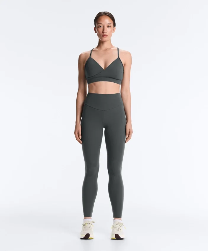 Sutiã desportivo trançado Comfortlux de suporte médio Sutiã desportivo trançado Comfortlux de suporte médio