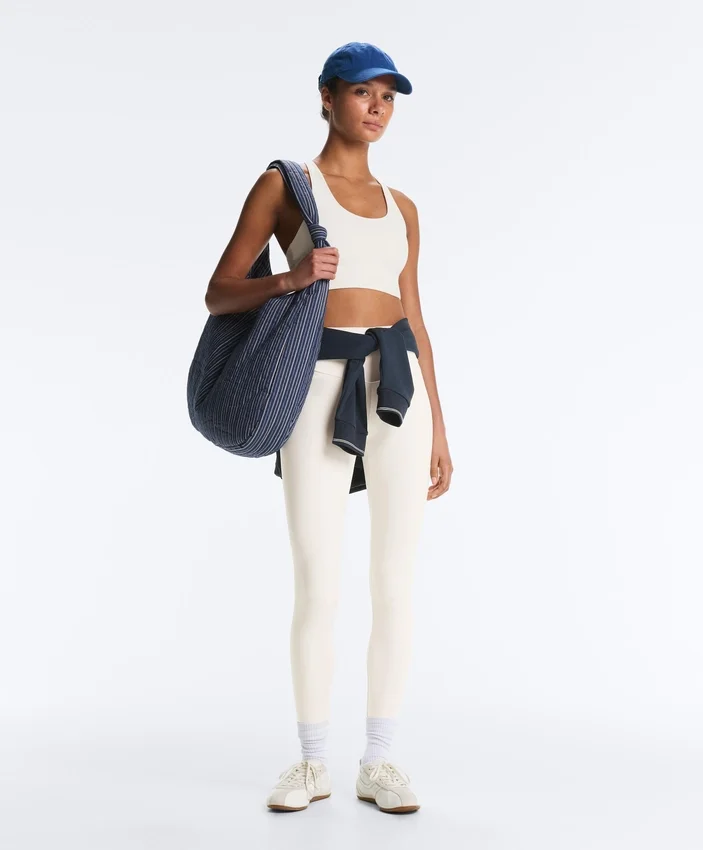 Sutiã desportivo Comfortlux de apoio médio com copas Sutiã desportivo Comfortlux de apoio médio com copas
