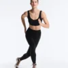 Sutiã desportivo de apoio médio Perfect-Adapt com copas Sutiã desportivo de apoio médio Perfect-Adapt com copas